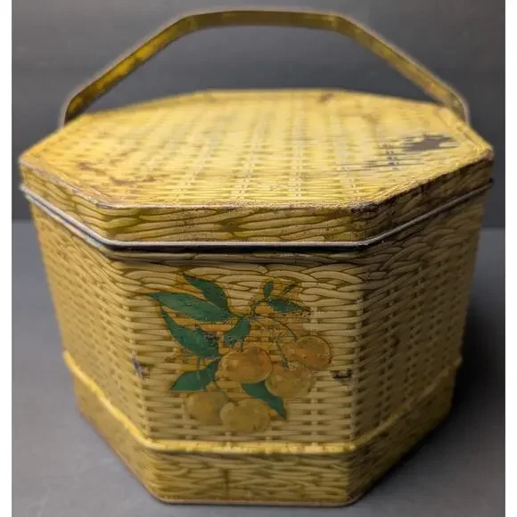 Vtg Yellow Basket Weave Tin LOOSE-WILES BISCUIT CO Cottage Rustic Country Granny