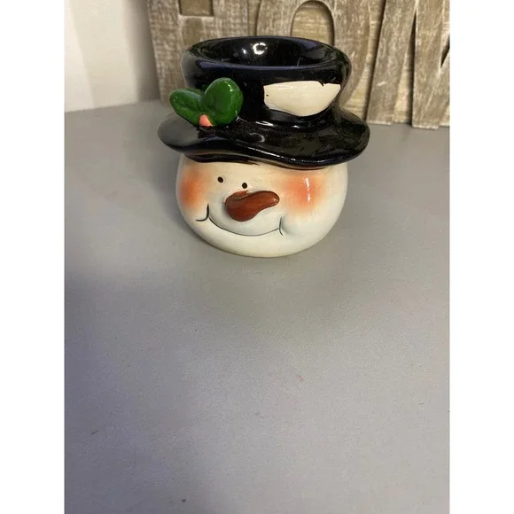 Ceramic Snowman Head‎ Tealight Candle Holder Black Top Hat Green Leaves