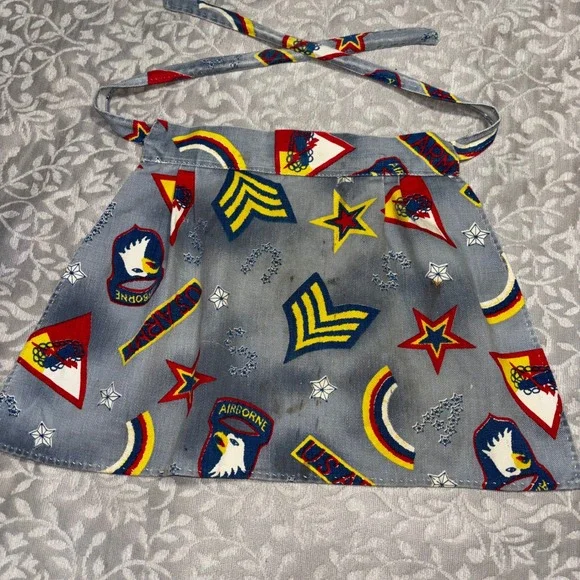 1960s Vintage Patriotic Military Print Half Apron Blue Twill Americana