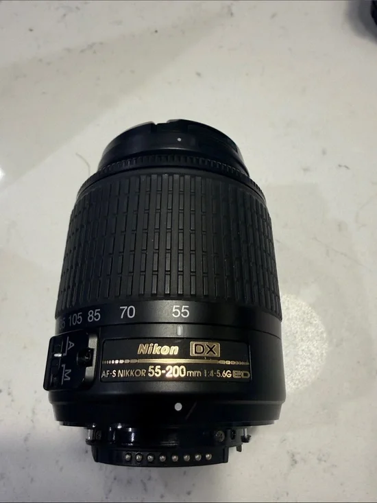 Nikon 55-200mm DX AF-S Nikkor Telephoto Zoom Lens - Black