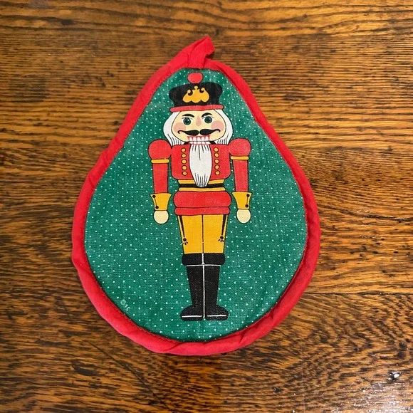 Vintage Christmas Nutcracker Pot Holder Red Green Quilted Holiday Kitchen Decor