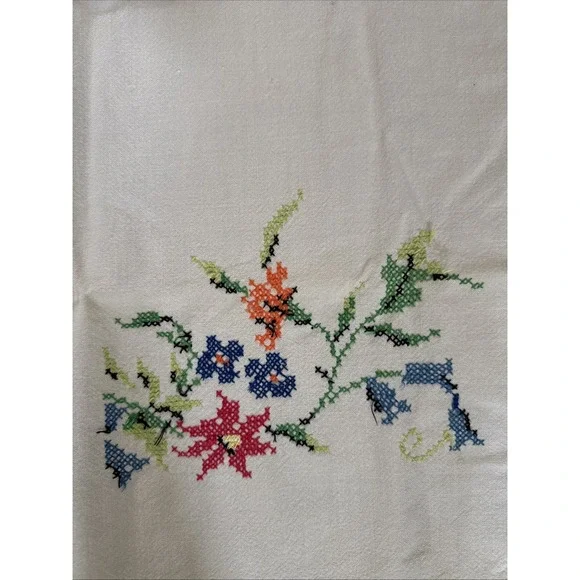 Handmade Kitchen/Dish/Tea Towel Hand Embroidered Floral vintage Granny Core Home