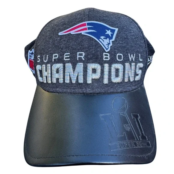 New‎ England Patriots Super Bowl LI Champions New Era 9FORTY Hat strapback EUC