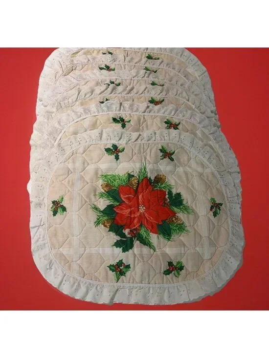 VTG Handmade Quilted Christmas Placemats Set of 6 Poinsettia Holiday Cottagecore