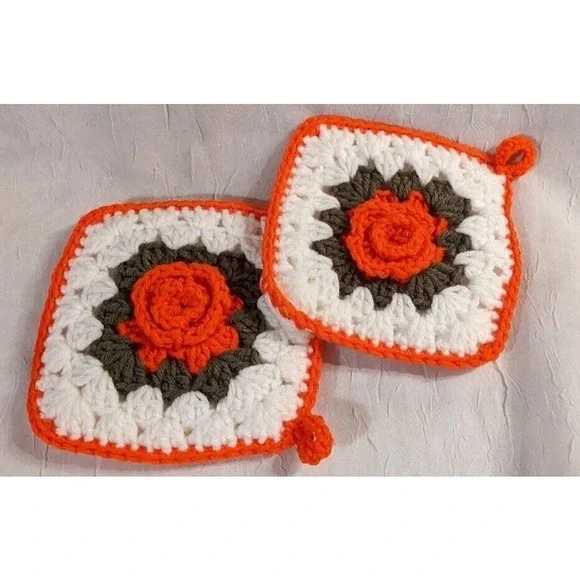 Crocheted Pot Holders Roses Flowers Boho Handmade Orange Decorative MCM Vtg Home