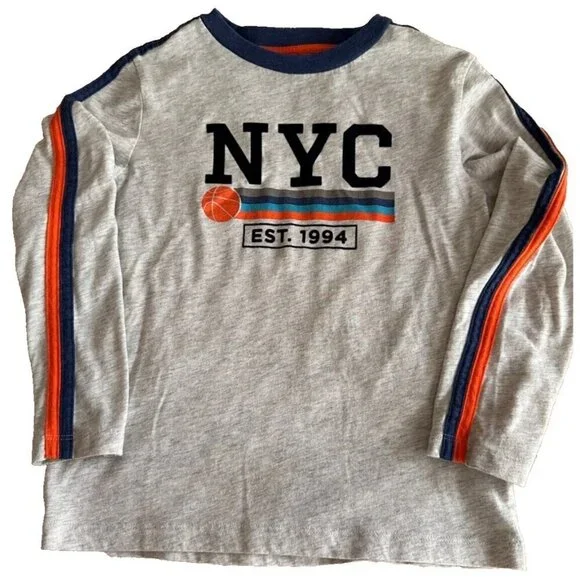 Old Navy NYC Basketball T-shirt Size Small