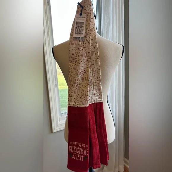 Demdaco Kitchen Boa “serving up Christmas spirit” Red
