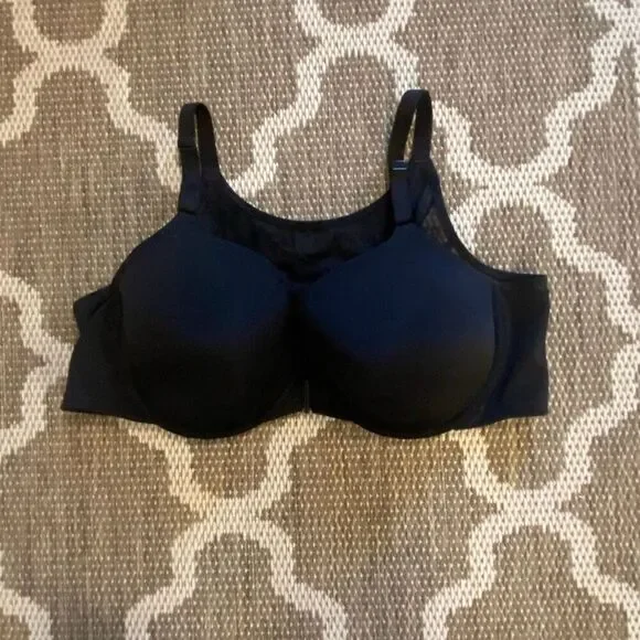 Torrid perfect T front close lined smoothing bra size 40D