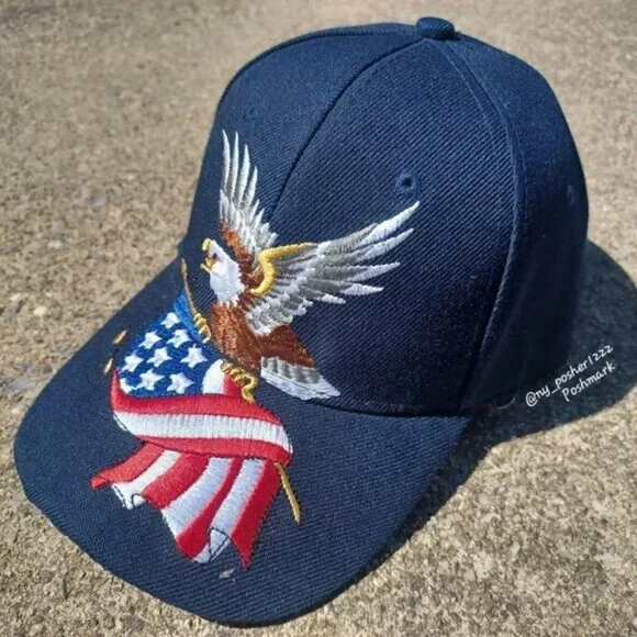 𝐆 Patriotic Eagle Clutching American Flag Baseball Cap Blue