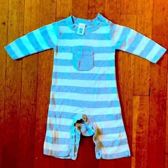 3/$15 “Old Navy” Onesie outfit or sleeper