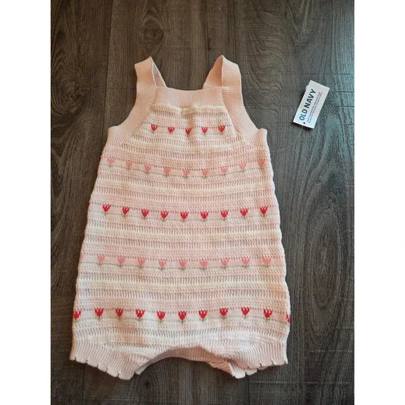 Old navy baby girl romper 6-12 mos