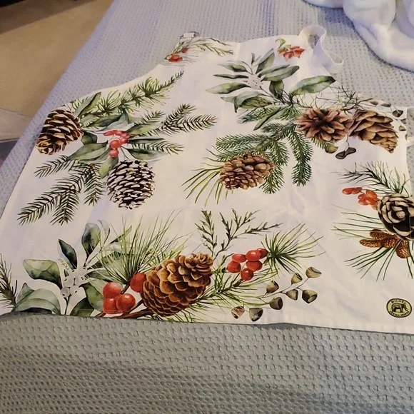 Michel Design Works Apron 