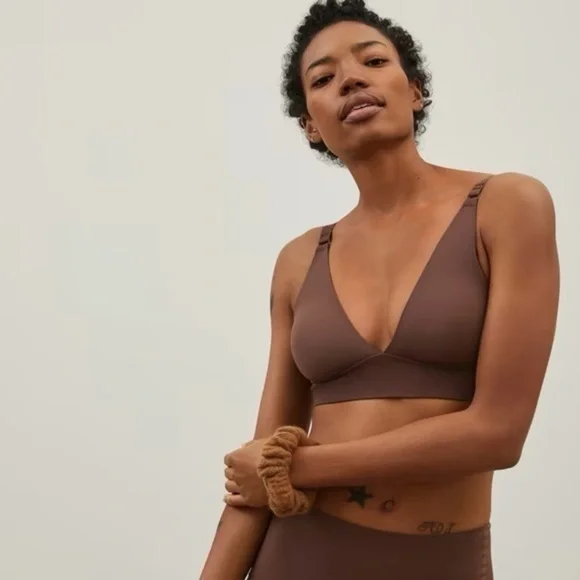 Everlane Renew Bra XS Tan Neutral Minimal Bralette NWT Soft Lounge