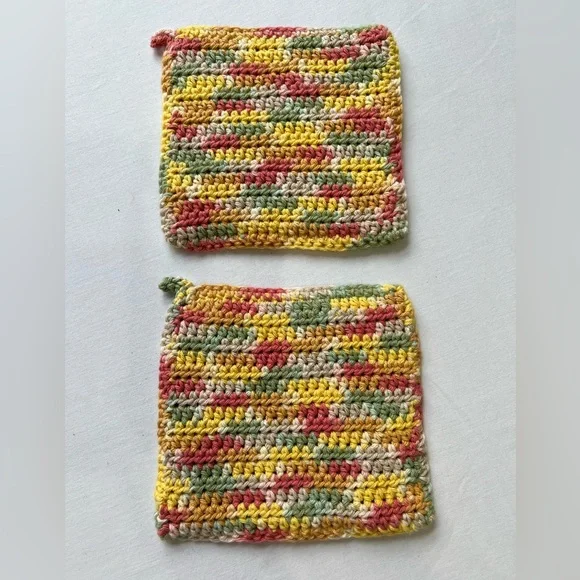 2 Hand Crocheted pot holders‎ or Trivets