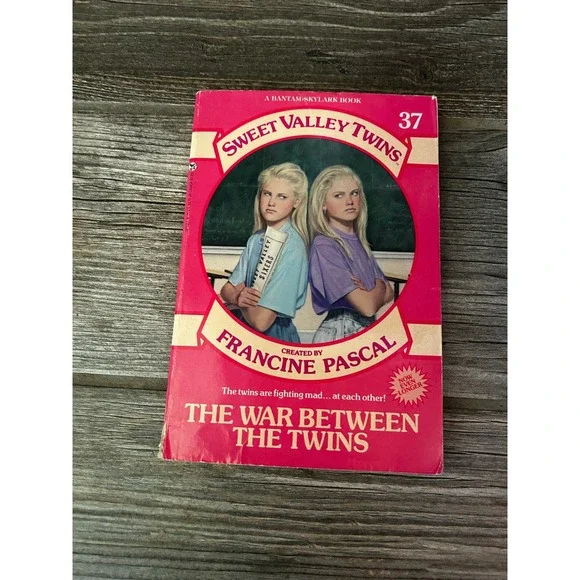 Sweet Valley Twins The War Between The Twins Book 37 Francine Pascal Bantam