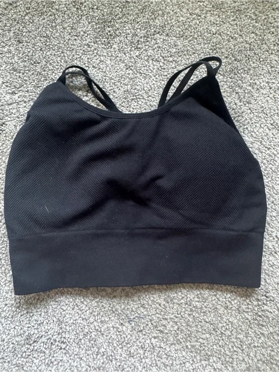 Ptula sports bra