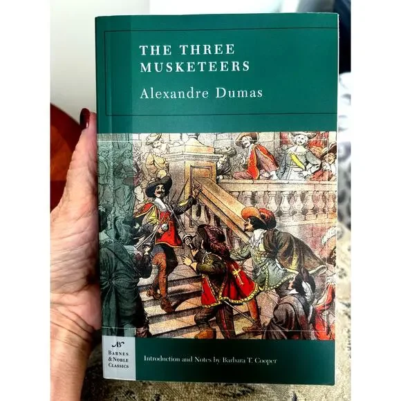 Book Paperback: The Three Musketeers, Dumas Classic Novel