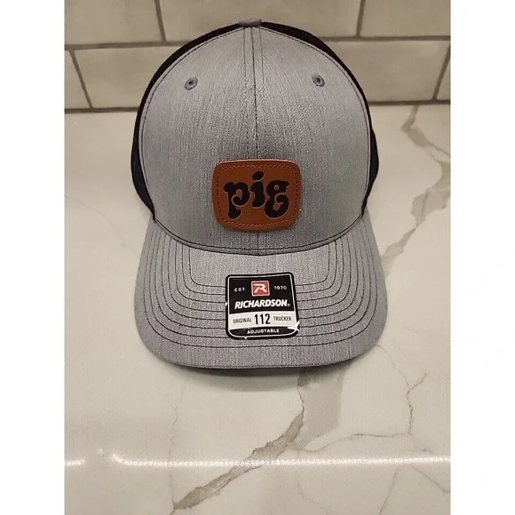 Richardson 112 Pig Square Leather Patch Trucker Hat Gray‎ Black Adjustable Snap