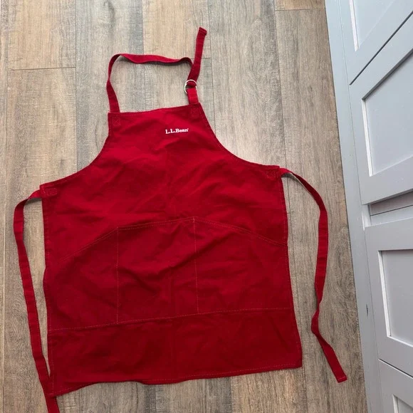 LL Bean Vintage Unisex Red Canvas Bib Apron Adjustable Workwear Freeport Maine