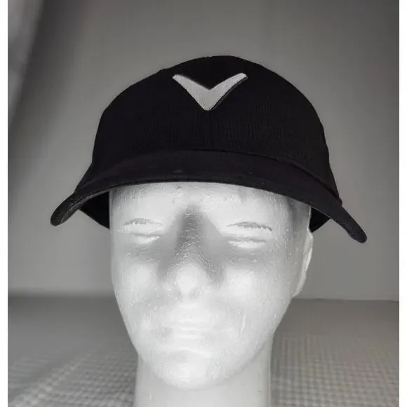Callaway Golf Hat‎ Dark Burgundy Mesh Performance Adjustable Chevron Logo Cap