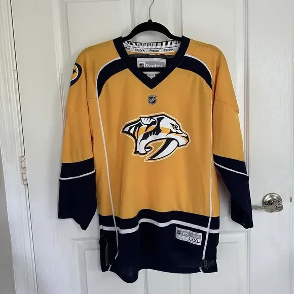 Reebok Nashville Predators Yellow Hockey Jersey  Youth Large / X Large
