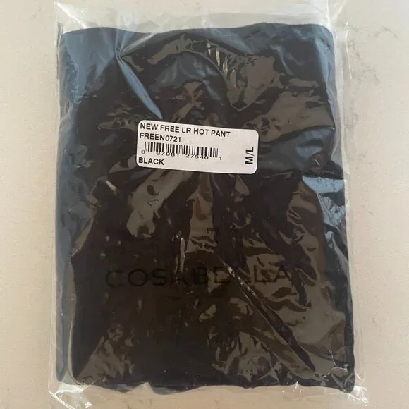 Cosabella Free Low Rise Boy Short Hot Pant in Black, Size M/L,‎ NWT