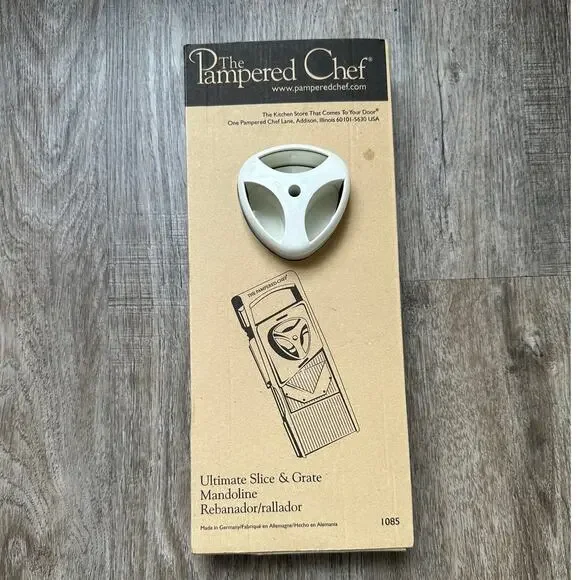 Pampered Chef Ultimate Slice & Grate Mandoline #1085 White 4-Blade Made Germany