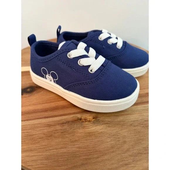 Kids Old Navy x Disney Size 6 Baby Blue Mickey Mouse Sneakers Shoes New