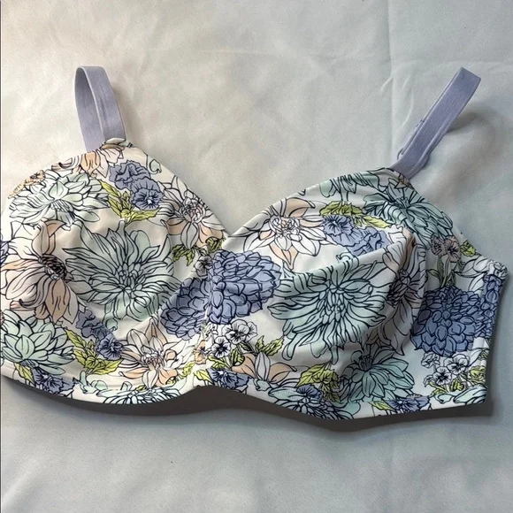 Kindly brand, floral print women’s bra, 40DDD