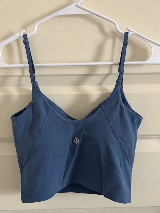 Lululemon Blue Cropped Sports Bra Tank Size 4