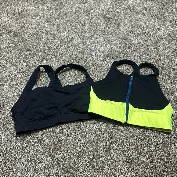 Fabletics and old navy black medium sports bras. Zipper front. Neon. Set of 2