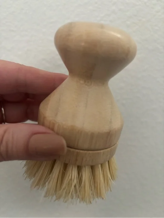 Natural Wooden Palm Dish Brush - Final Sale NEW ITEM