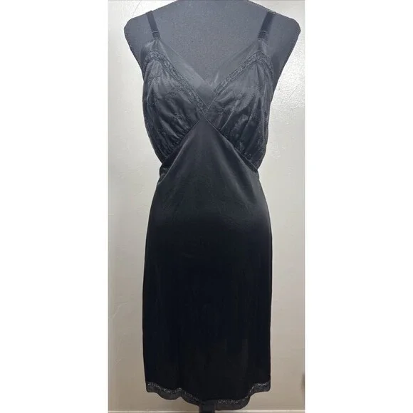 Shadowline Black Slip Dress Lingerie Dark Feminine Size 40 Bust Vintage