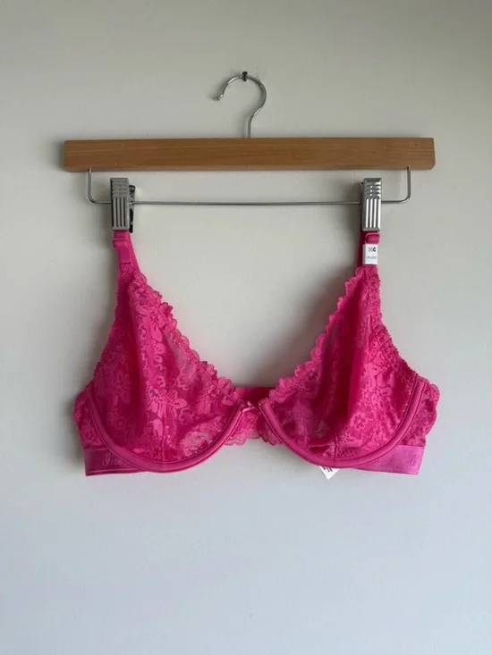 PINK Victoria’s Secret Lace Unlined Bra 36C Pink NWT
