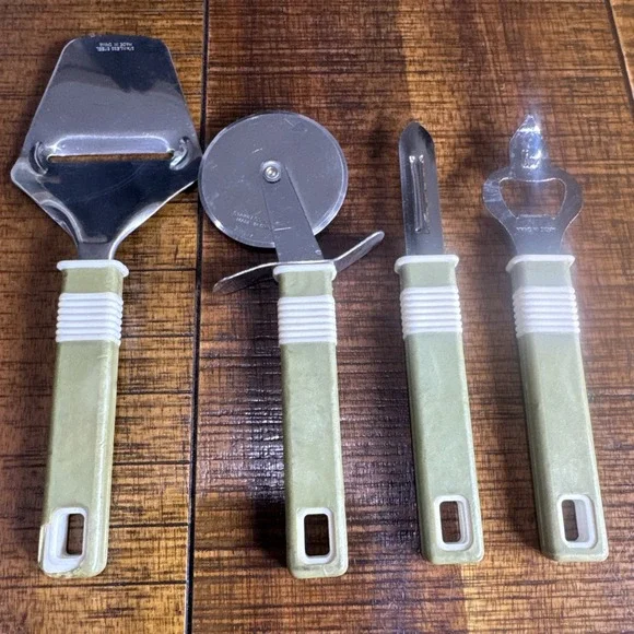 Vtg MCM Olive Green 4pc Pizza Cheese Peeler‎ Opener Stainless Steel Kitchen Ware