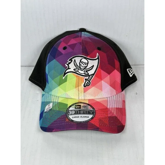 Size L/XL New Era Tampa Bay Buccaneers 39THIRTY Crucial Catch Flex Fit Hat Cap