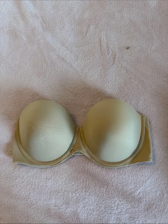 Maidenform Strapless Molded Bra - Light Beige 38D