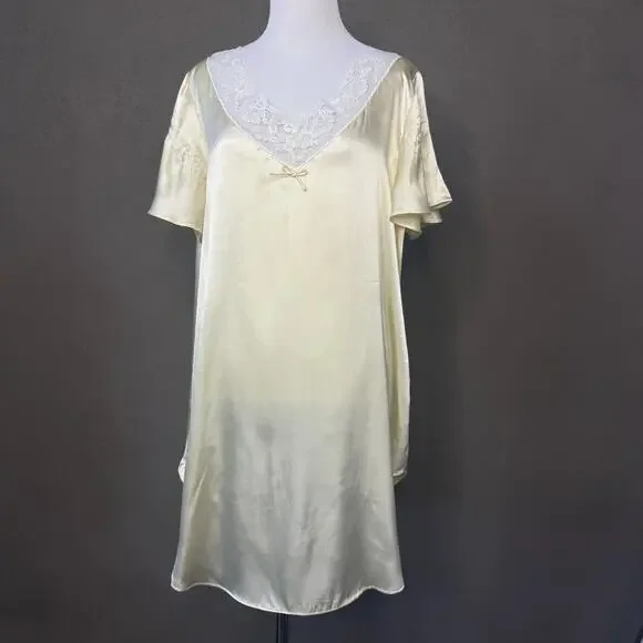 Talbots Vintage Cream Lace Trim Nightgown Petite Large Polyester