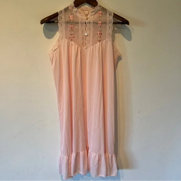 Vintage Sleeveless Floral Embroidered Sheer Top Midi Nightgown