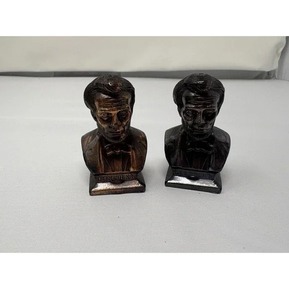 Vintage Abraham Lincoln  Bronze Salt & Pepper Shakers Retro President History