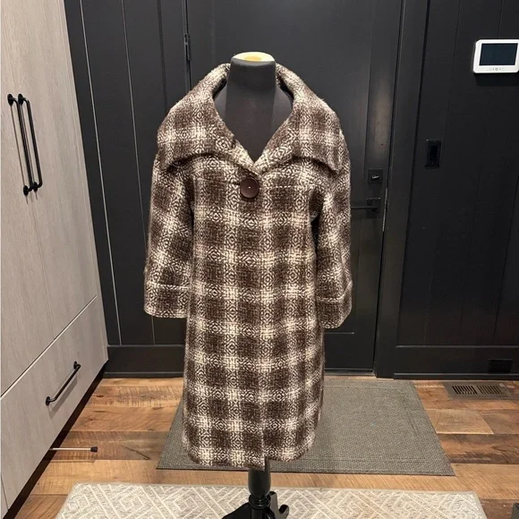 Focus 2000 Brown Plaid Cape Coat
