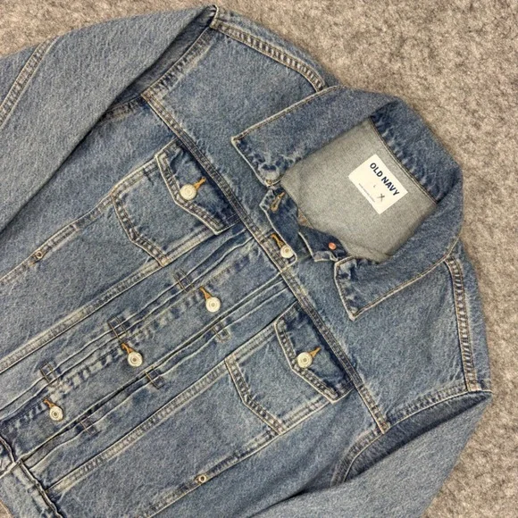 Old Navy Womens Denim Trucker Jean‎ Jacket Blue Classic Relaxed Fit Size Large