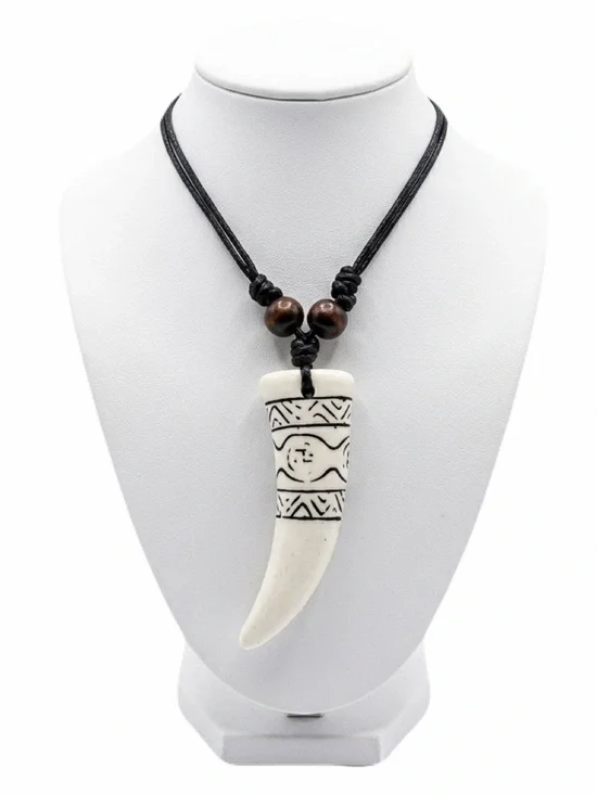 New Unisex White Carved Handmade Horn Wolf Fang Wood Beaded Leather Necklace