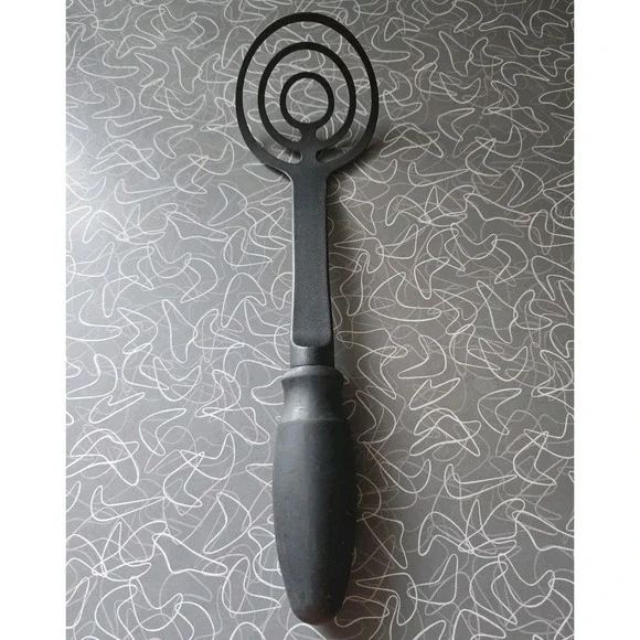 The Pampered Chef Mix N Masher Kitchen Tool Black Nylon Ergonomic