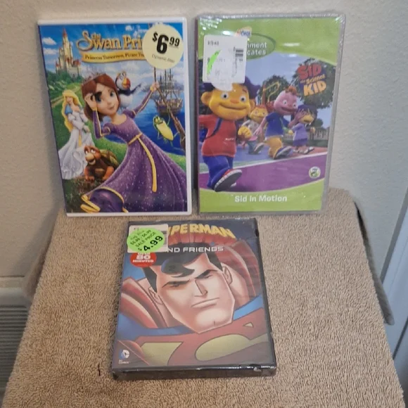 Superman Swan Princess Sid In Motion DVD Bundle