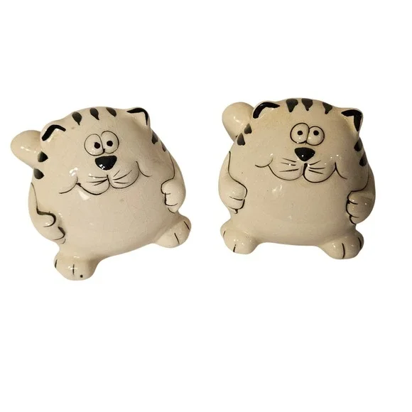 Pier 1 Ceramic Cat Salt Shakers Set Black White Striped Whimsical (2 salt)