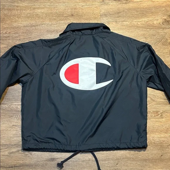 Champion Women's Black Cropped Windbreaker Jacket