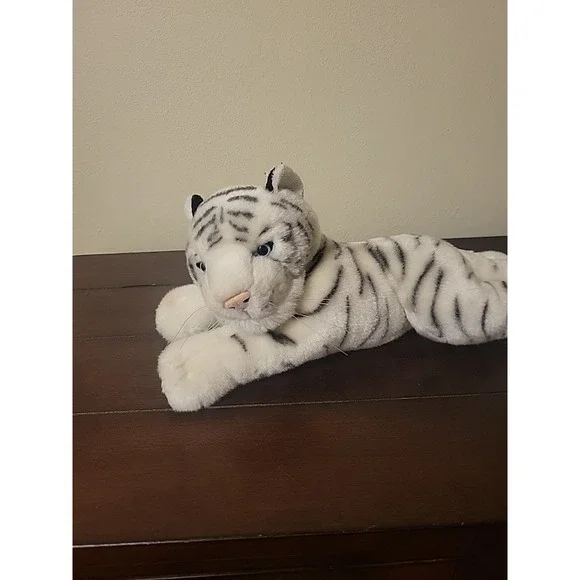 Beautiful White Beagle Tiger Plush Made Exclusively For The Mirage‎ LAS VEGAS