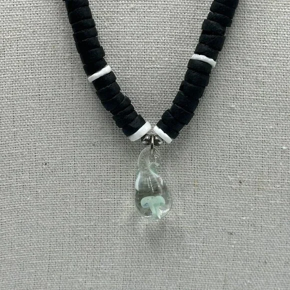 Black Beaded Necklace Glass Mushroom Pendant Mens Surfer Style 18 Inch