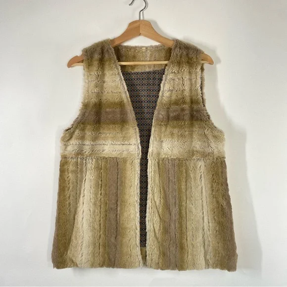 Mystree Tan Faux Fur Vest Open Front Size L Boho Cabincore Festival Outdoor